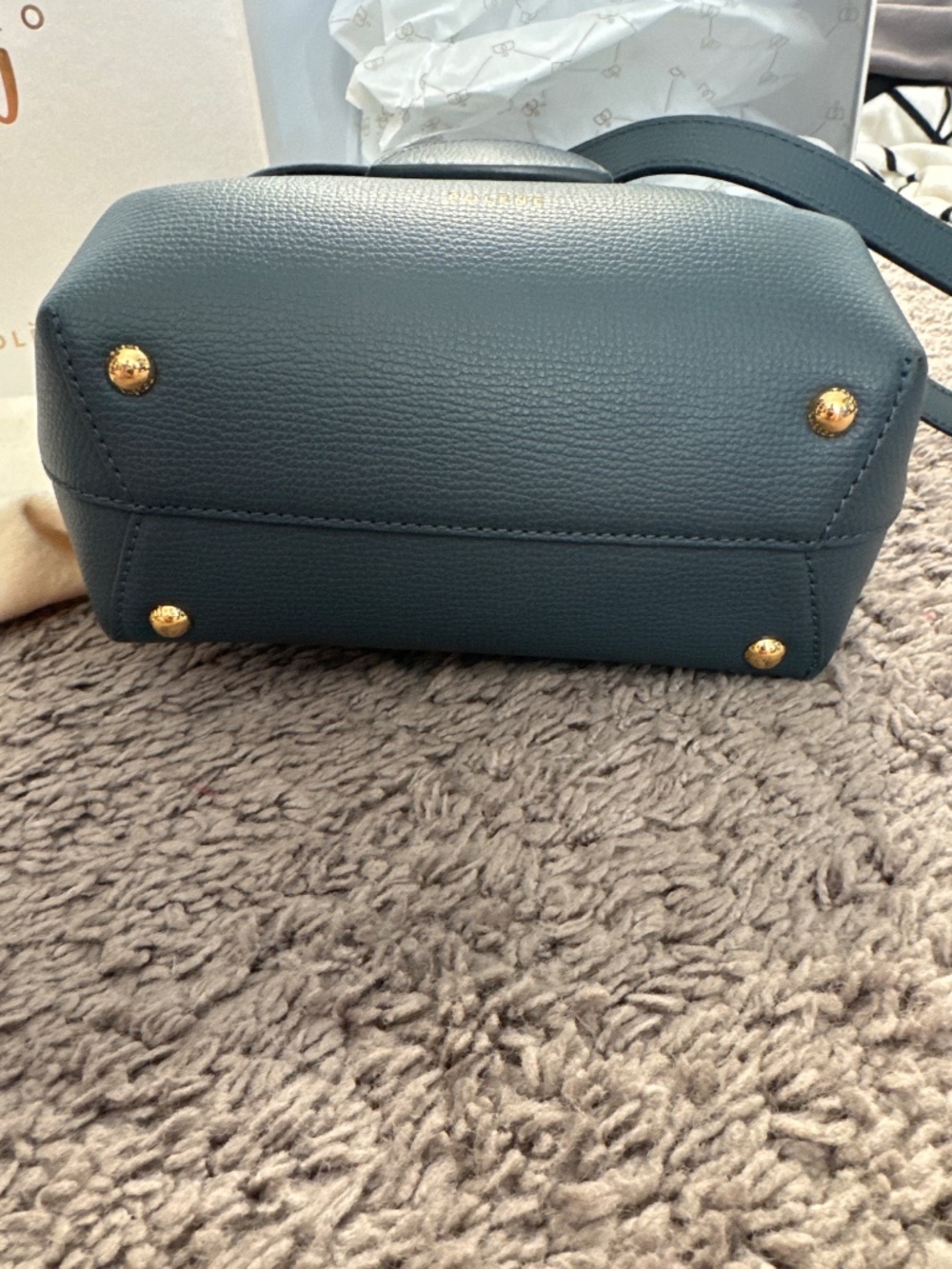 Polene numero one nano in textured midnight blue - Picture 4 of 9